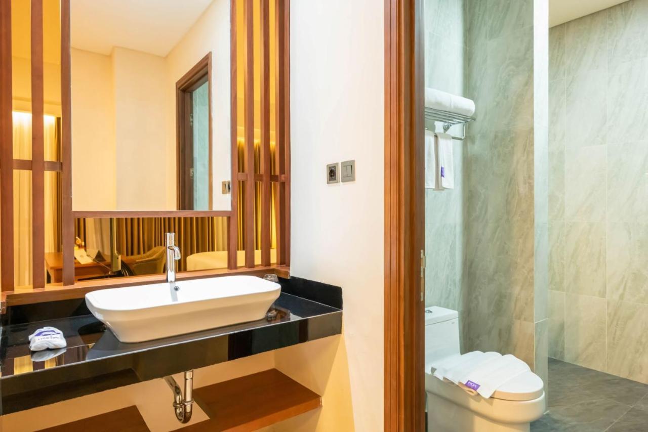 Fox Harris Hotel & Convention Banjarnegara Exterior foto
